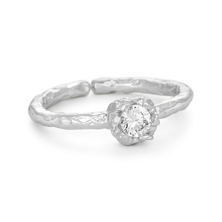 Pure By Nat Clara Ring With Zircon