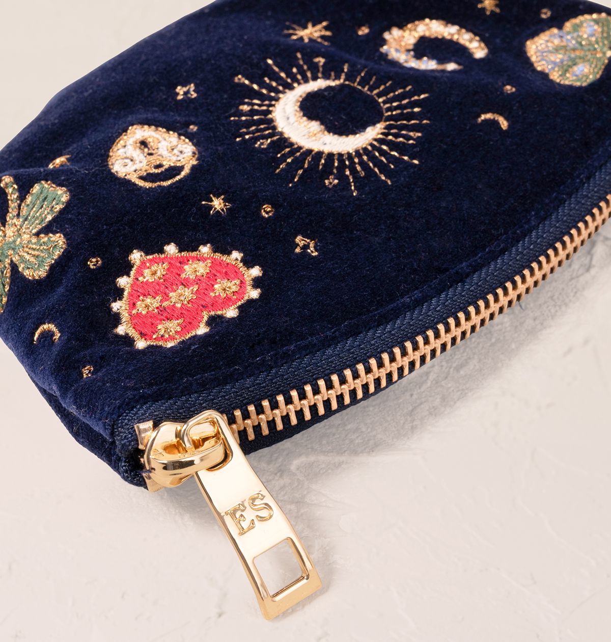 Elizabeth Scarlett Navy Velvet Coin Purse - Cosmic Charms