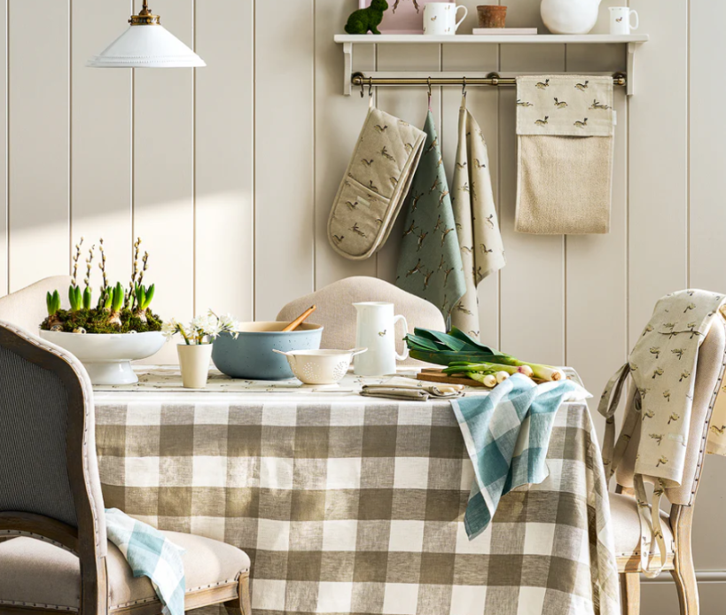 Sophie Allport Tea Towel - Hare