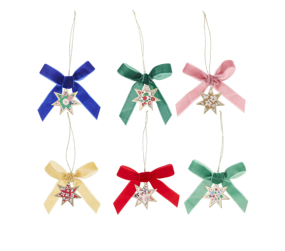 Meri Meri x Liberty Velvet Bow Crackers