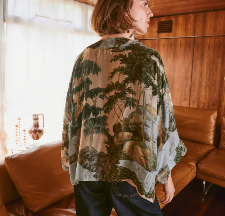 One Hundred Stars Rivers and trees Natural Kimono