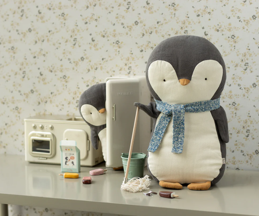 Maileg Penguin