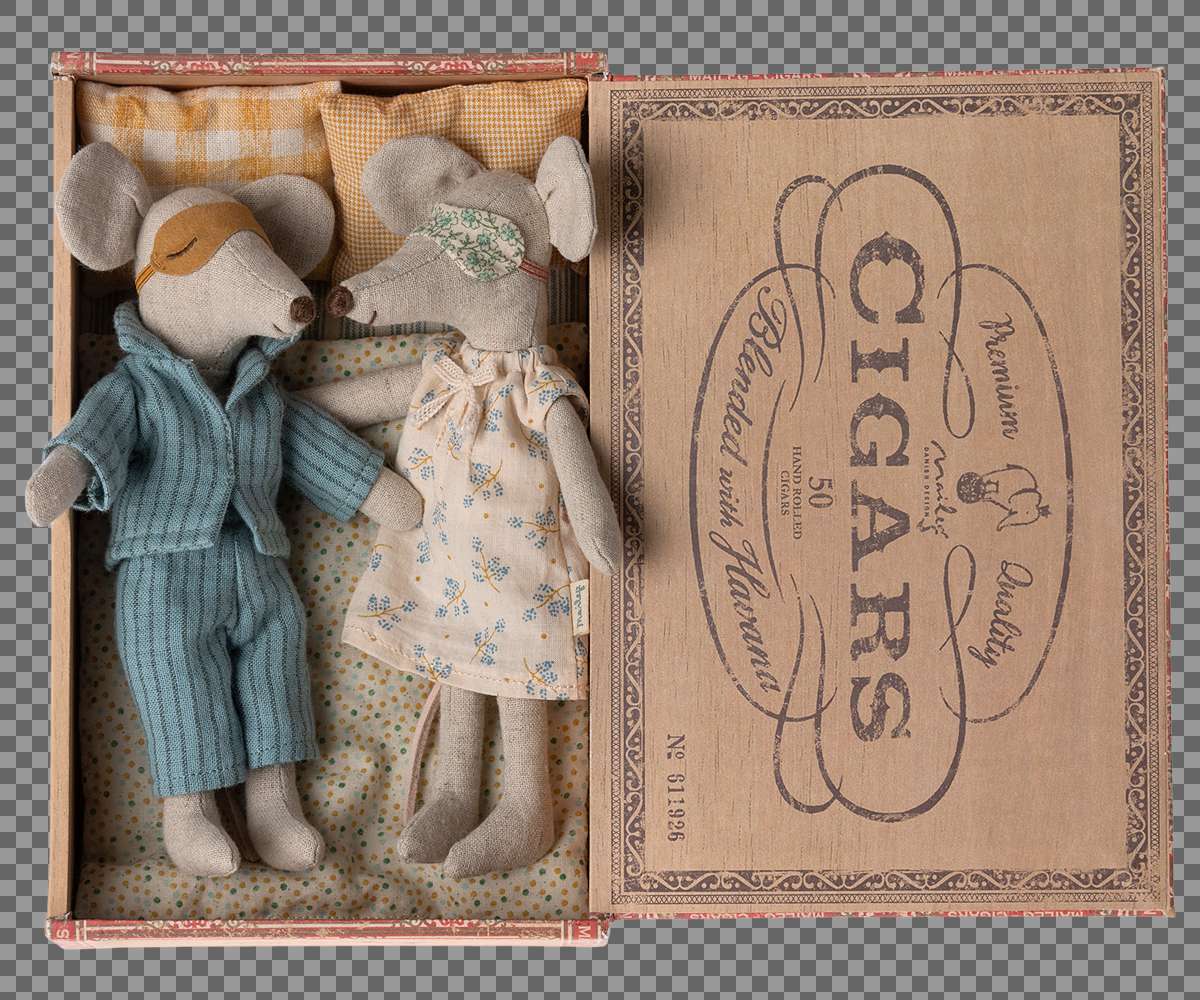 Maileg Mum & Dad Mice in Cigarbox