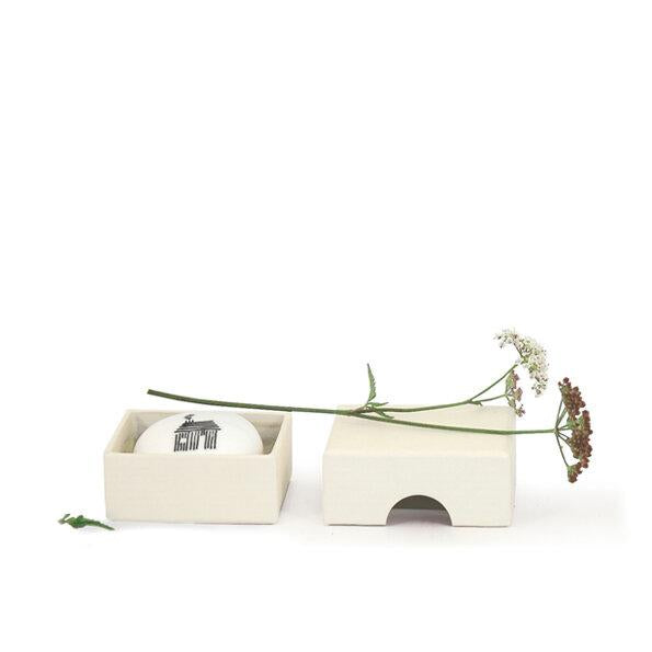 East Of India Pebble Gift Box