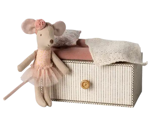 Maileg Dance Mouse in Daybed - Little Sister