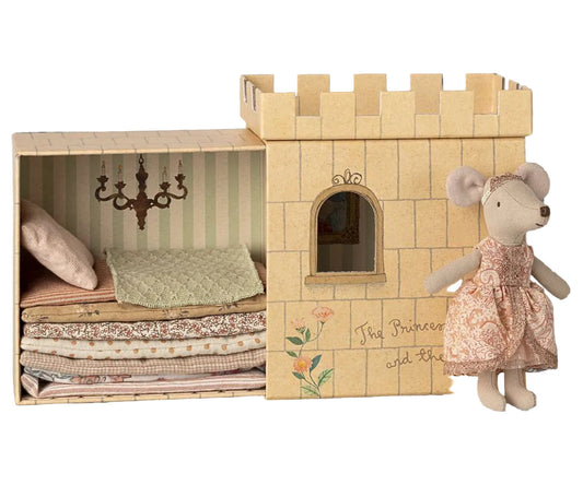 Maileg Princess and the Pea - Big Sister Mouse