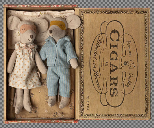 Maileg Mum & Dad Mice In Cigarbox