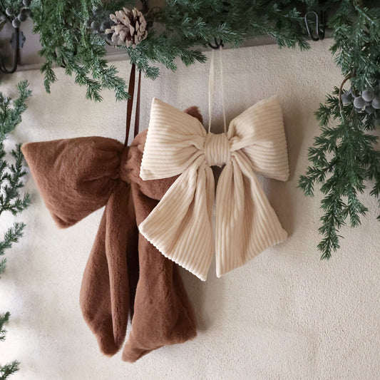 Bow Pendant