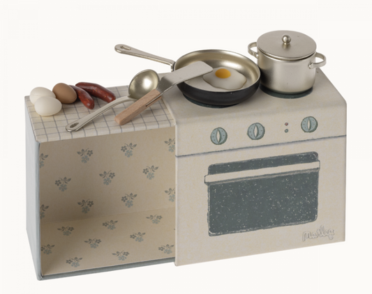 Maileg Cooking Set-Mouse