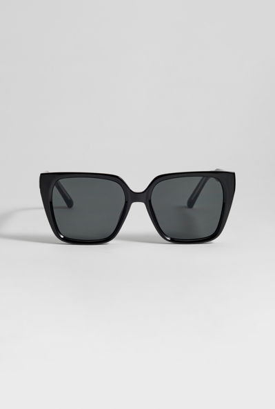 Estella Bartlett Sunglasses - Beijing - Black