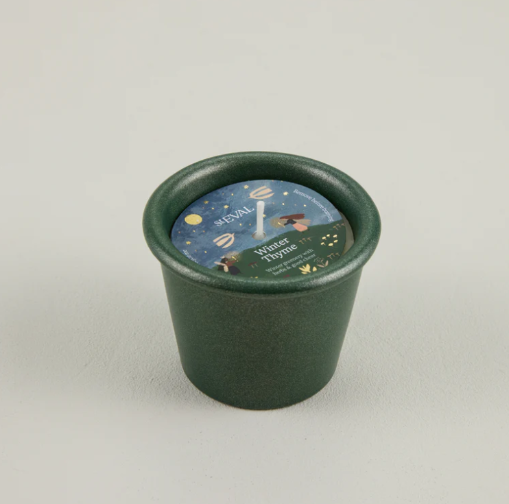St Eval Pot Christmas Stardust Winter Thyme