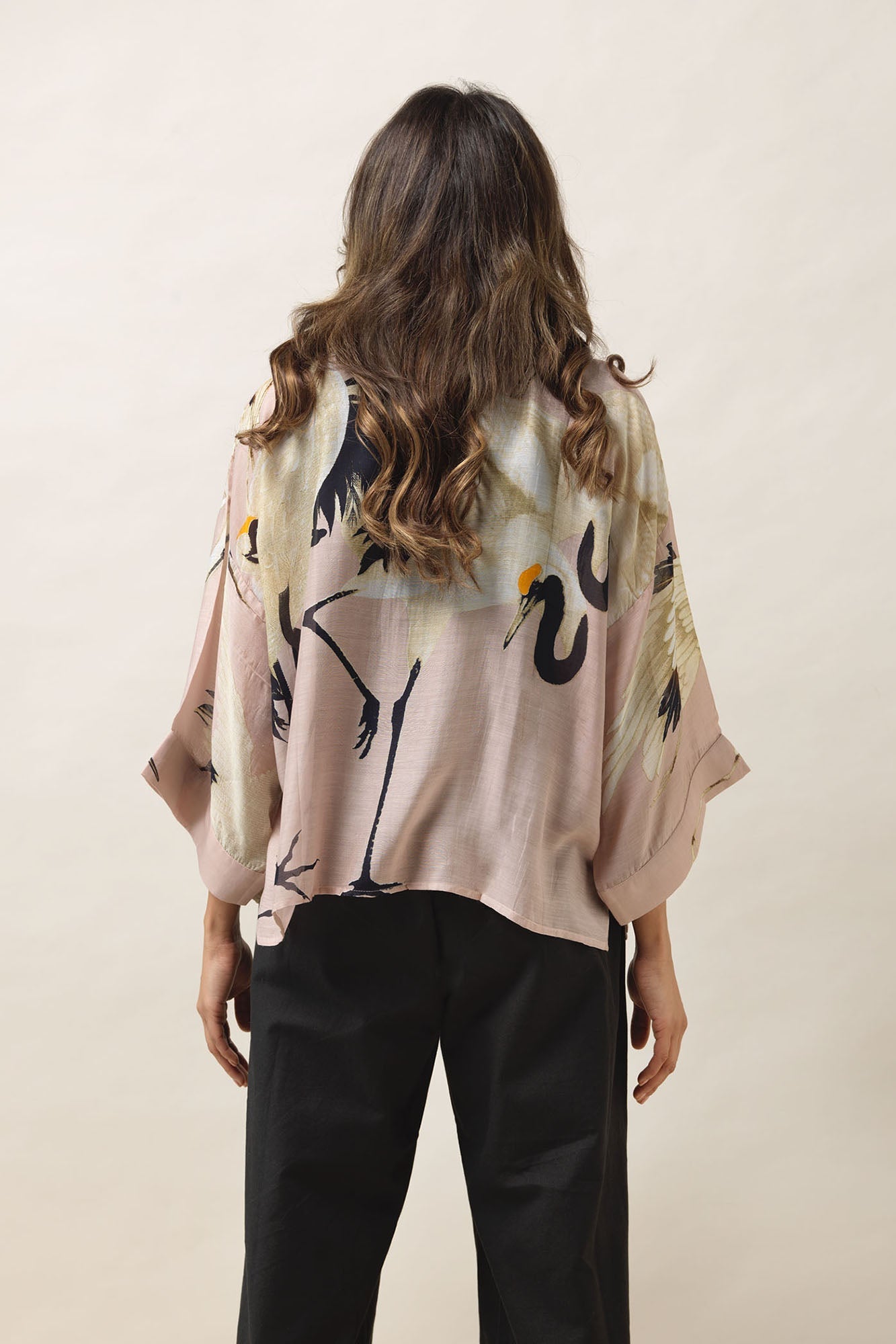 One Hundred Stars Stork Plaster Pink Kimono
