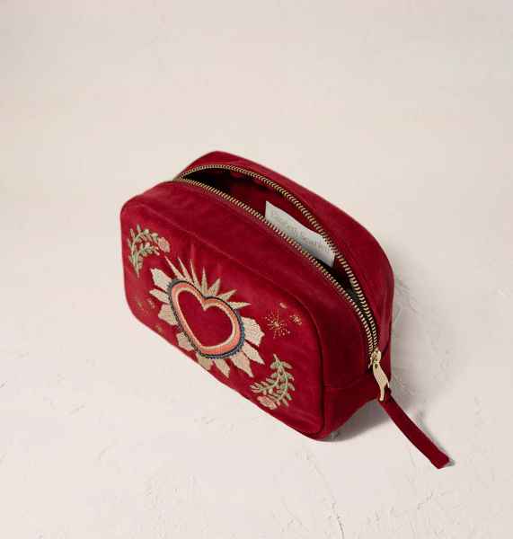 Elizabeth Scarlett Velvet Makeup Bag Rouge - Sacred Heart