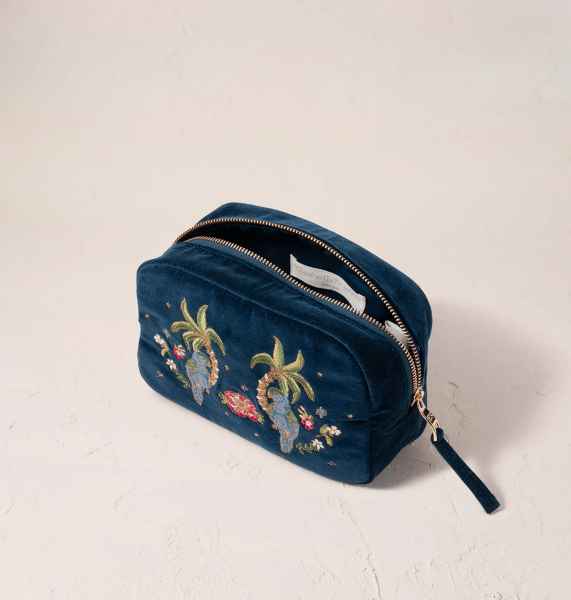 Elizabeth Scarlett Velvet Makeup Bag Ink Blue - Tropical Parrot