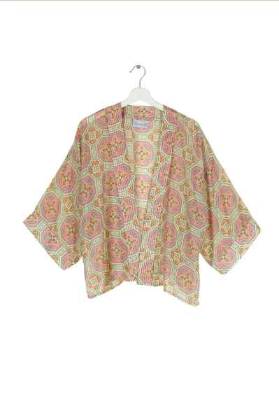 One Hundred Stars Vintage Pink Tiles Kimono