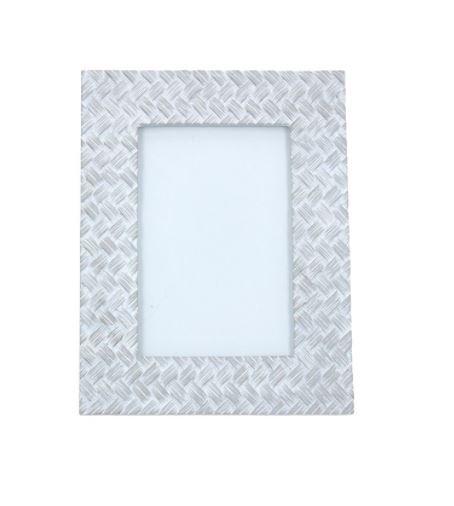 Gisela Graham Gray Wash Thatch Resin Picture Frame